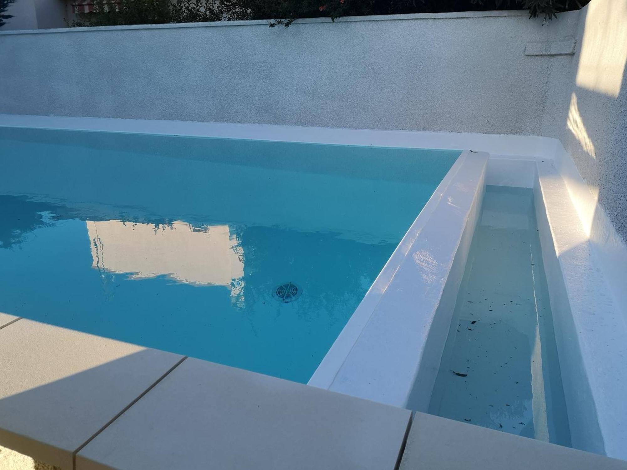 Appartement Dans Villa Avec Piscine Et Jardin Marguerittes Eksteriør billede